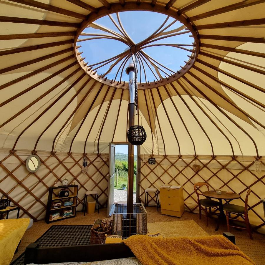 Hotel Bronfelen Yurt Cynghordy Exterior foto